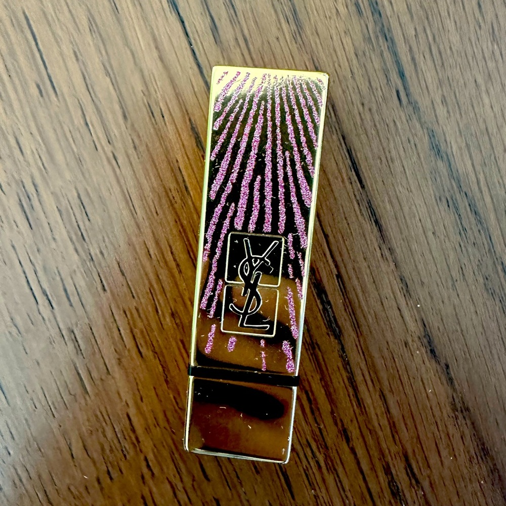 NEW YSL Yves Saint Laurent Rouge Pur Couture lipstick in shade 52